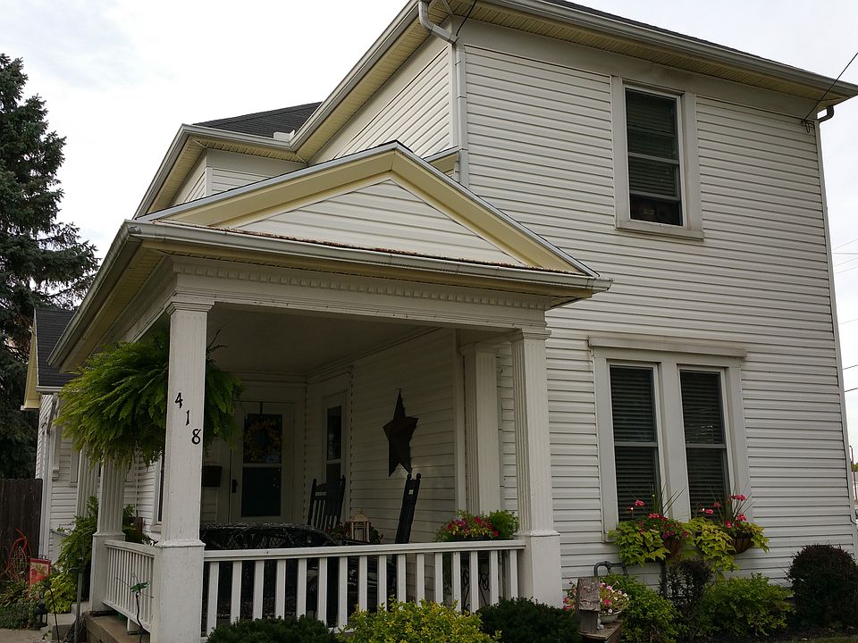 1st image of 418 E Broadway