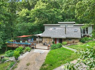 2462 Canning Factory Rd, Anderson, MO 64831