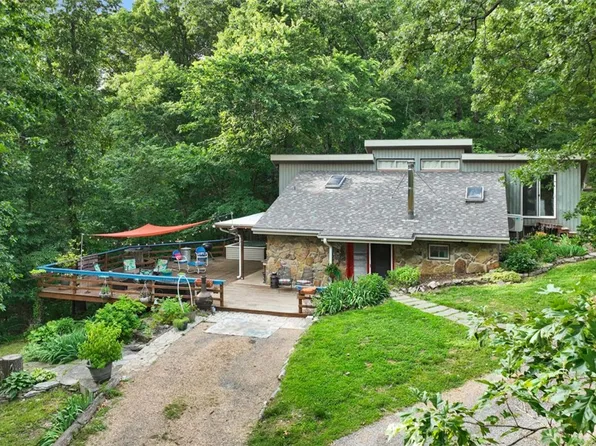 2462 Canning Factory Rd, Anderson, MO 64831