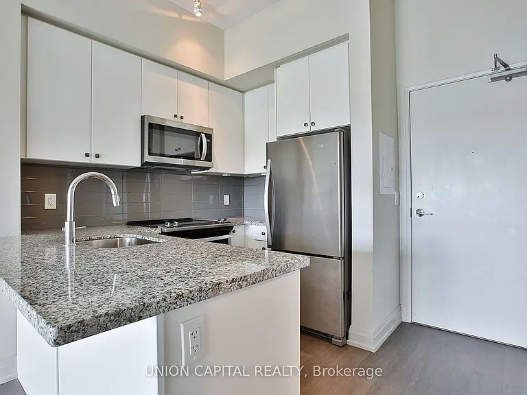 555 William Graham Dr #437 — Photo 4
