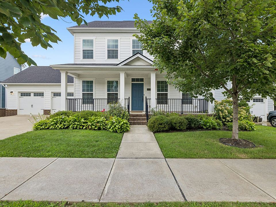 1st image of 2030 Oglethorpe Dr