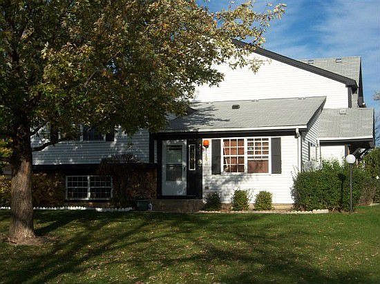 1st image of 331 Cherrywood Ct