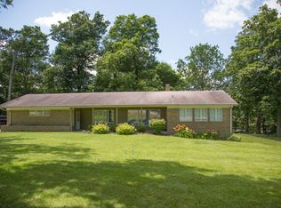 9266 N Gundy Rd, Roanoke, IN 46783