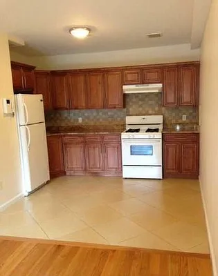 Rented by RR Jamaica Inc | media 17