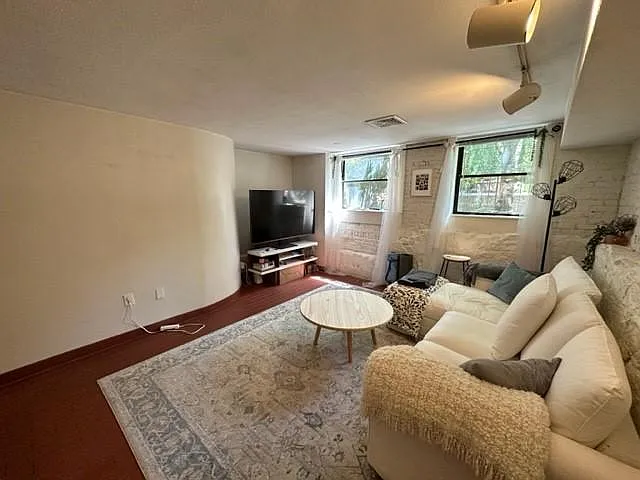 12 Greenough Ln #LL2 — Photo 5