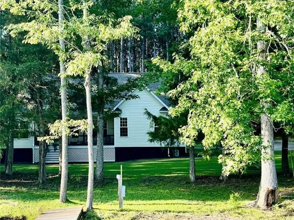 126 Waterside Dr, Iva, SC 29655