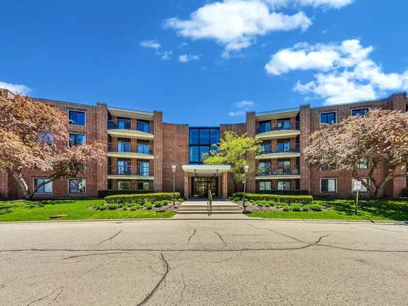 1415 E Central Rd Unit 222C, Arlington Heights, IL 60005