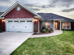 5605 Buckthorne Dr, Jeffersonville, IN 47130