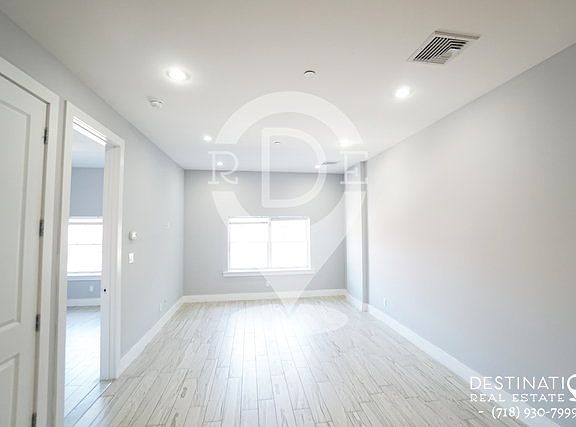 5th image of 540 5th Ave #3L