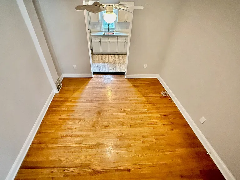 1228 Peters St — Photo 9