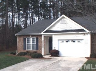 2501 Fort Hill Ct, Raleigh, NC 27615