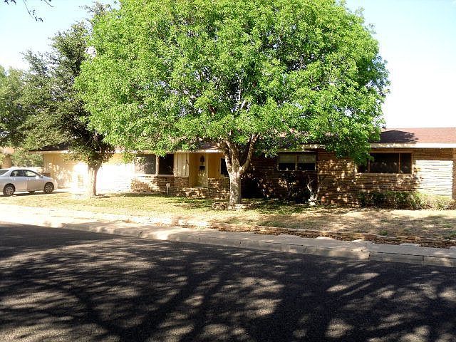 1st image of 2902 Eastover Dr