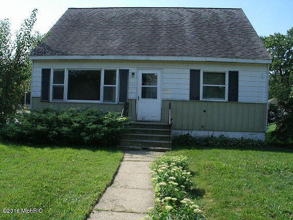2nd image of 732 Highland Ave
