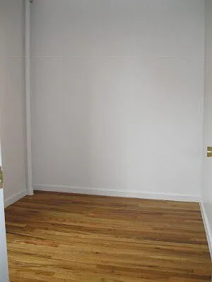 Rented by Tower Brokerage | media 16