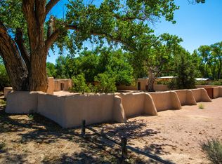 1024 El Pueblo Rd NW, Los Ranchos De Albuquerque, NM 87114