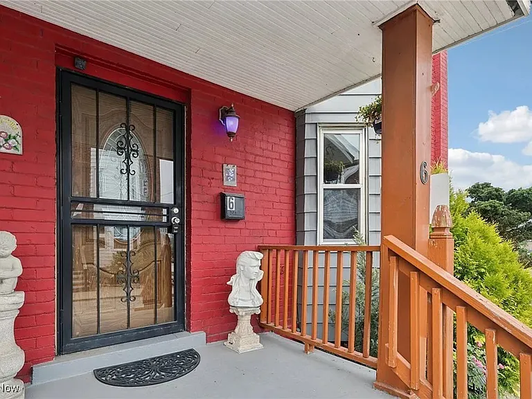 Chester Ave — Photo 2