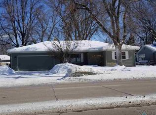 1804 S Kiwanis Ave, Sioux Falls, SD 57105