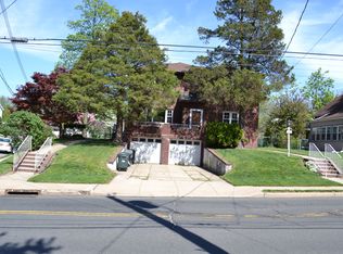 93 Manor Rd, Staten Island, NY 10310