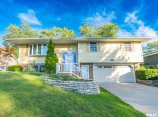1602 W Lincolnwood Pl, Peoria, IL