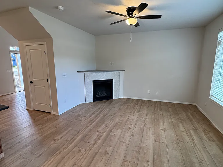 8409 E Rich Ave — Photo 7