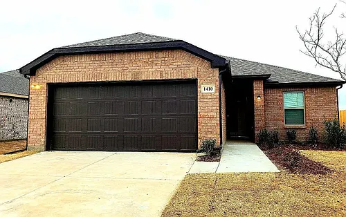 1410 Brindle Dr Photo 1