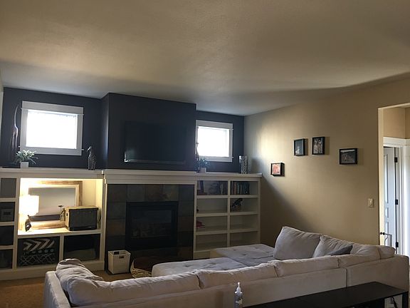 Main level living room