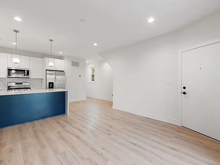 6340 S Drexel Ave #3 — Photo 10