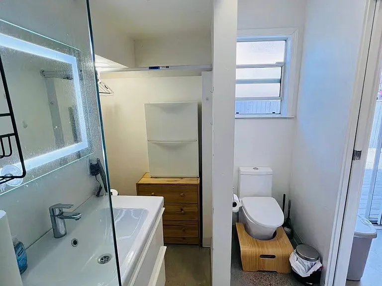 503 K St #1FSTUDIO — Photo 10