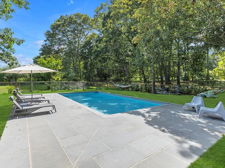 6710 Soundview Ave — Photo 28