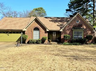 308 E Robinson St, Hernando, MS 38632