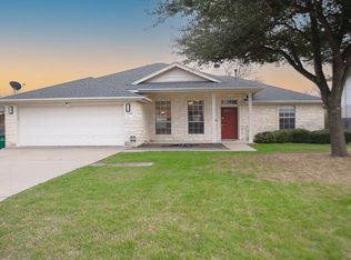 3311 Crystal Cir, Taylor, TX 76574