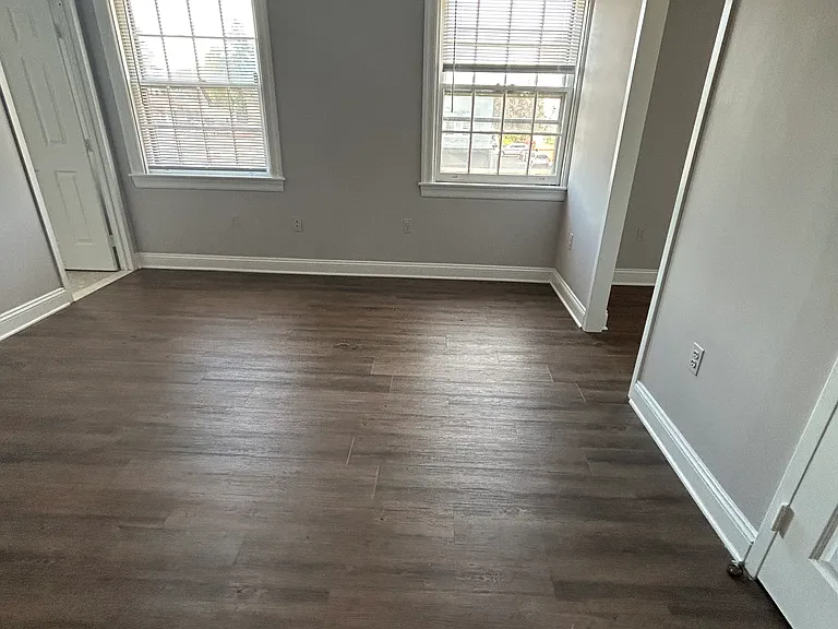 4 E Athens Ave #203 — Photo 2