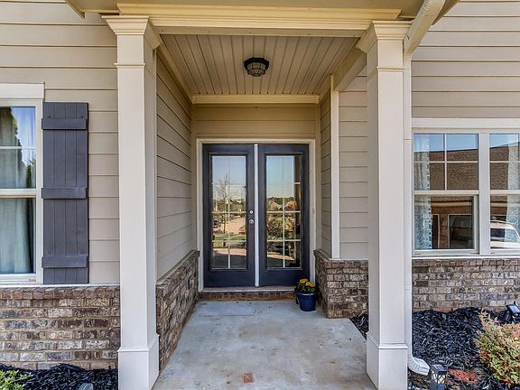 3rd image of 1256 Alderberry Ct