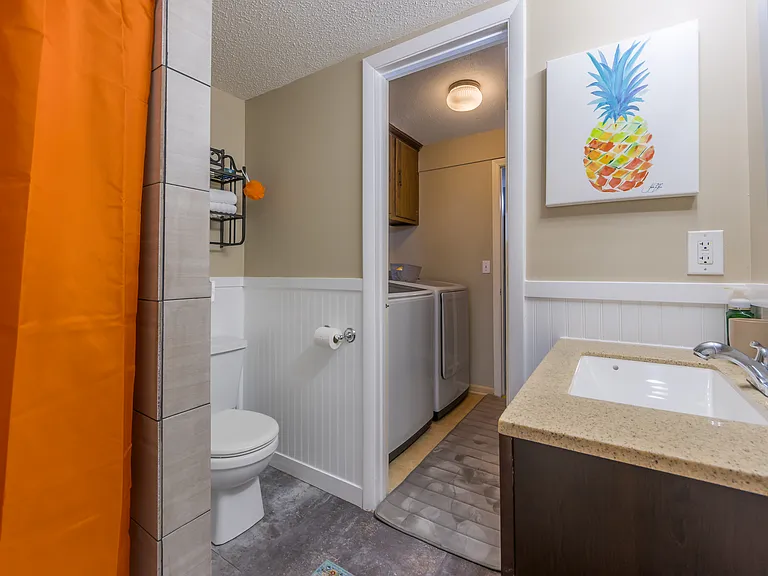 5221 N Central St — Photo 17