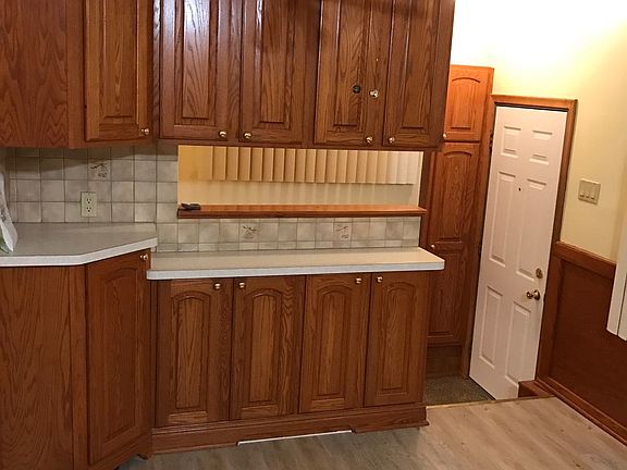 2nd image of 5743 Norborne Ave #1