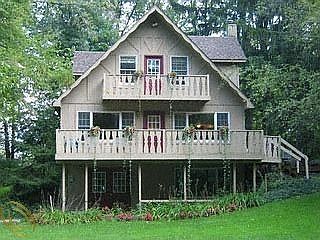 5th image of 9008 Glenwood Ln