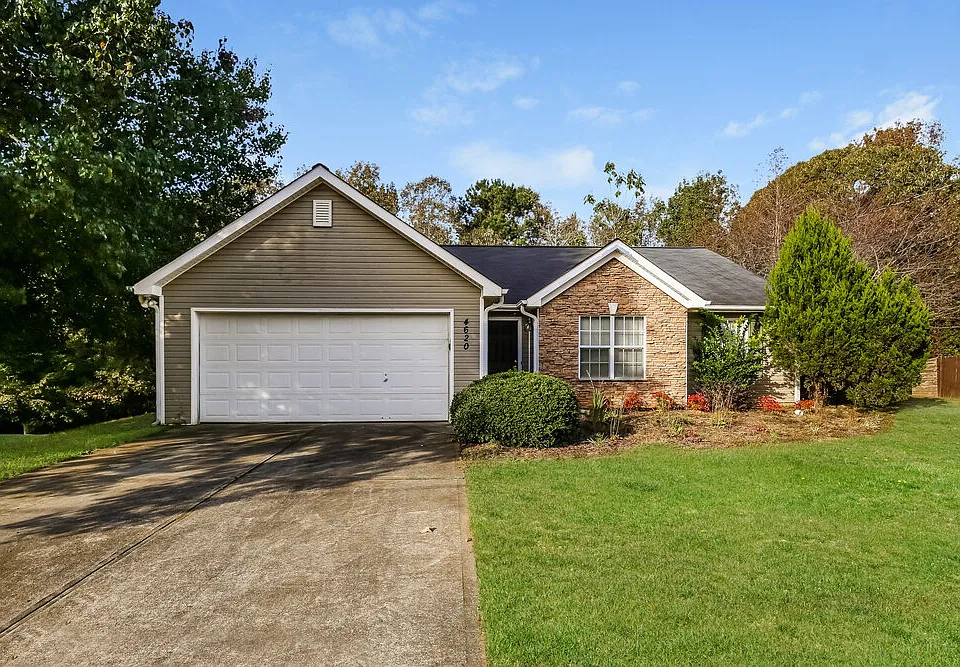 4620 Fox Forrest Dr