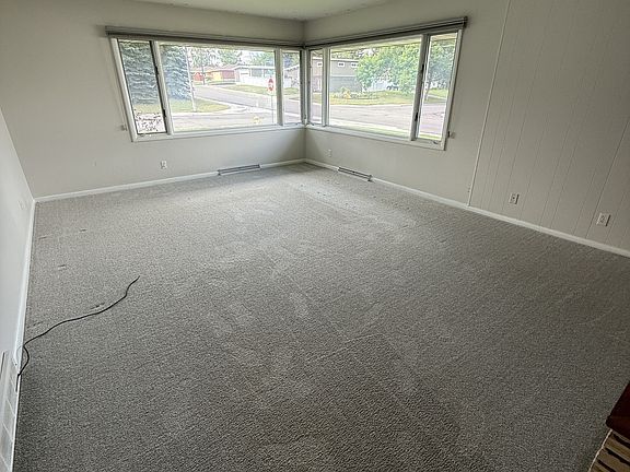 3rd image of 3201 7th Ave S