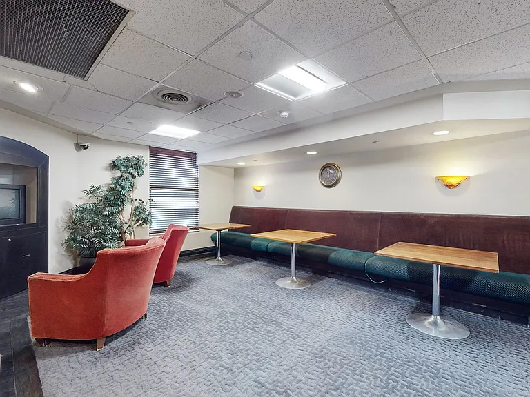 601 W 11th Ave #111 — Photo 31