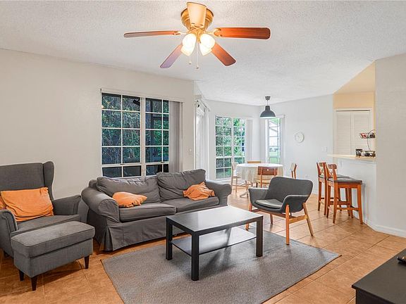 4th image of 4605 Gate Pl #5