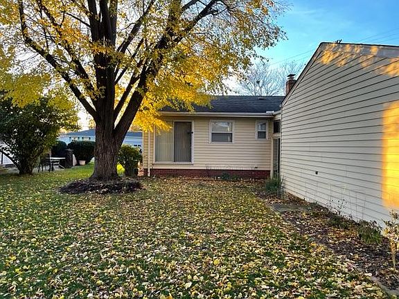 5th image of 3765 W 214th St