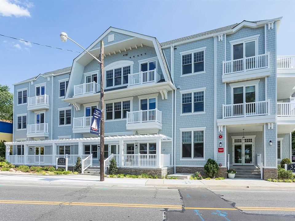 1st image of 324 Main St APT 3B