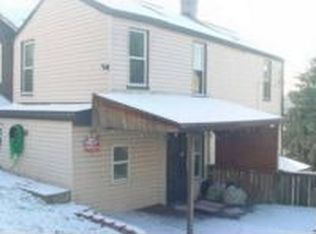 715 Peach Aly, Glassport, PA