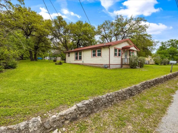 4128 Wells Dr, Lake Worth, TX 76135