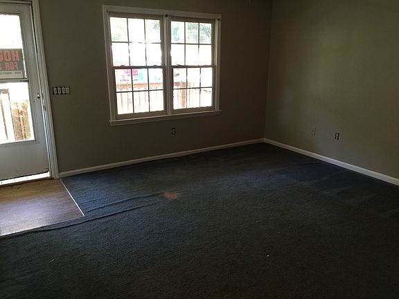 5th image of 519 Herms Ave