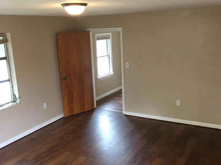 Bed 3 a (upstairs)