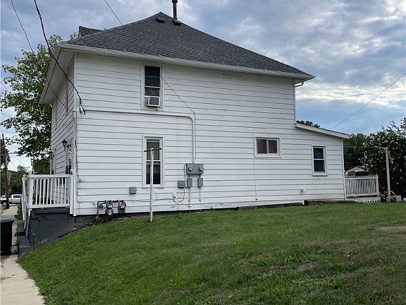 4th image of 363-367 Hawley Ave