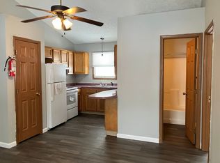 180 Starr Dr #C, Nelsonville, OH 45764