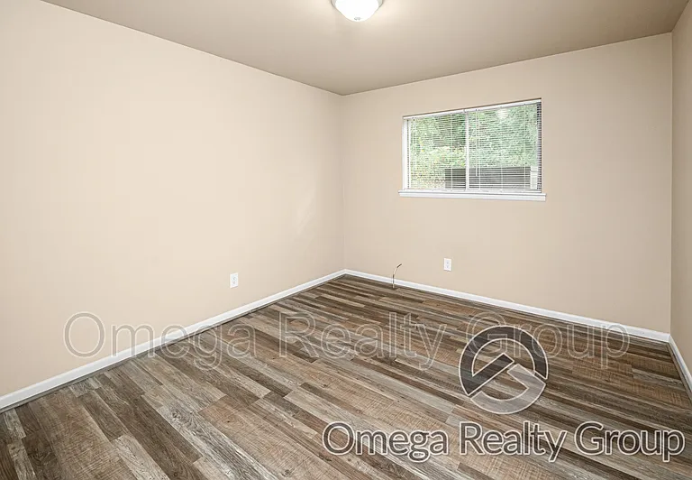 139 Foust Ct #135 — Photo 12