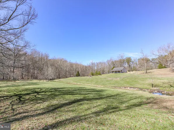 195 King Henry Ct, Fredericksburg, VA 22406